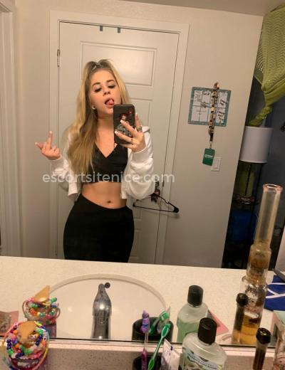 Escort Mathilda - Photo  1 №1432